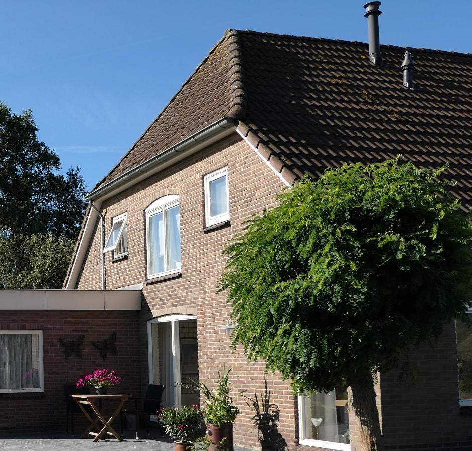Villa Erve Eshuus Daarle Esterno foto